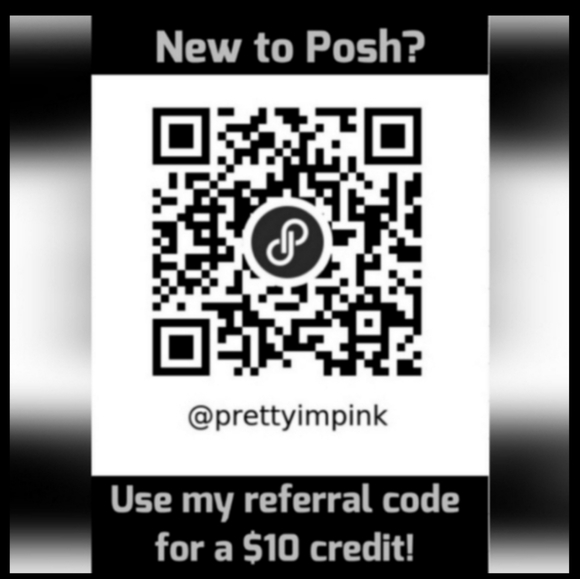 DCC | Floral Button Down - Picture 9 of 9